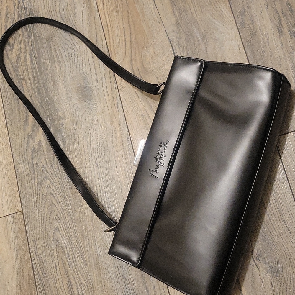 Mary McFadden 3 in one clutch